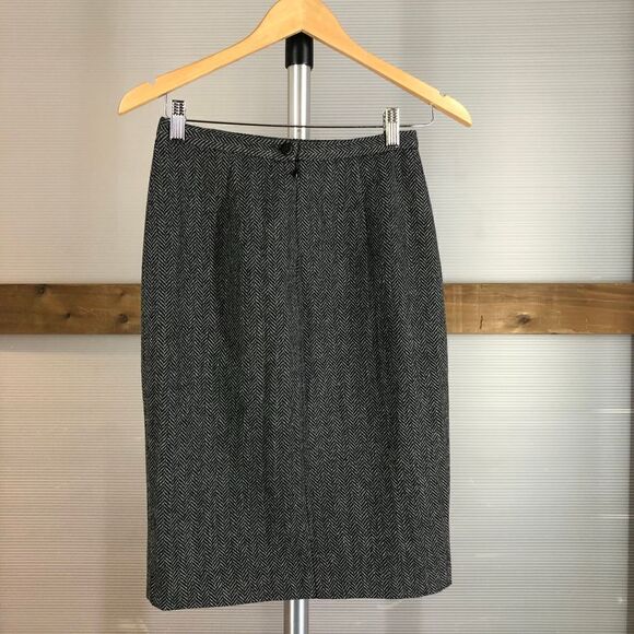 D&g DOLCE & GABANNA VINTAGE Grey Wool Herringbone Pencil Skirt Floral Embroidery - Picture 2 of 9